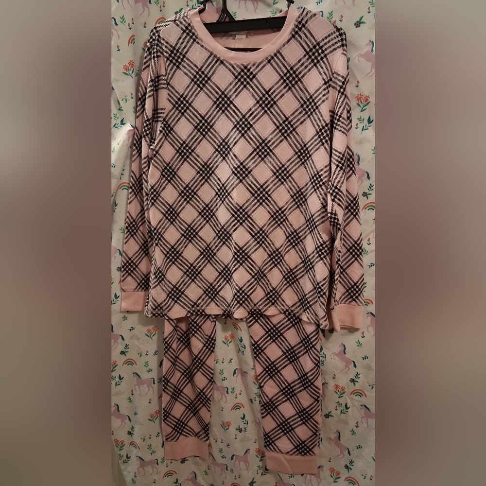 NWT Victoria's Secret VS Pink & Black Plaid Flannel Long Sleeve Pajama Set SZ XL